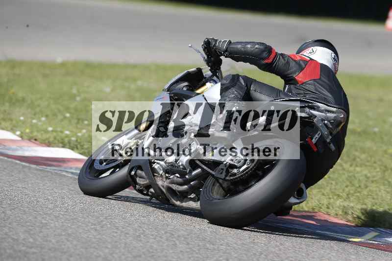 /44 09.08.2025 Plüss Moto Sport ADR/Einsteiger/575